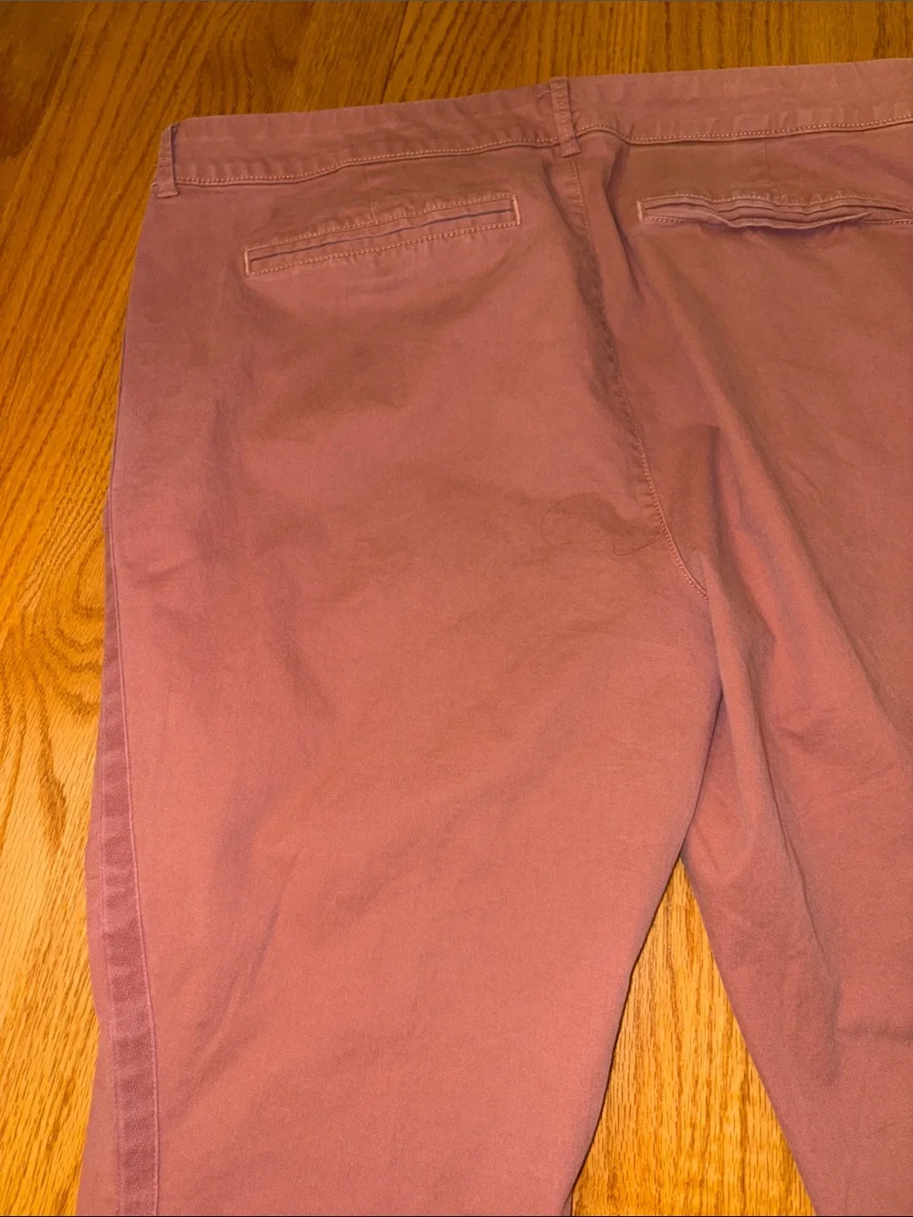 Old Navy Women's Cropped Straight Pants - Mauve Pink/Rust